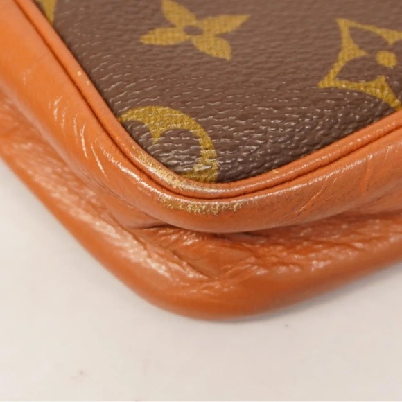 Authentic LV Monogram Wristlet - Picture 8 of 8